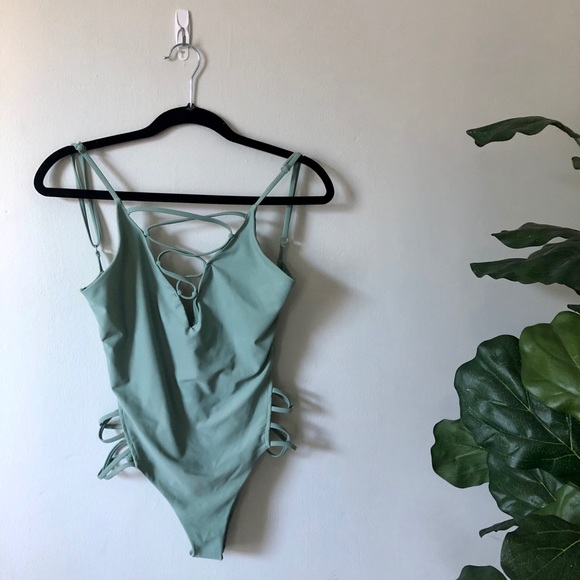 Lulu’s | Olive One Piece Swimwear - Picture 5 of 6